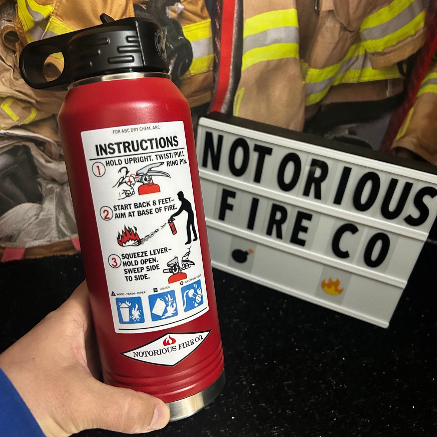 Dry Chem Extinguisher 32 oz. Stainless Steel Water Bottle